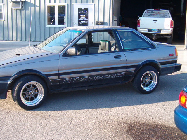 new wheels 001.jpg