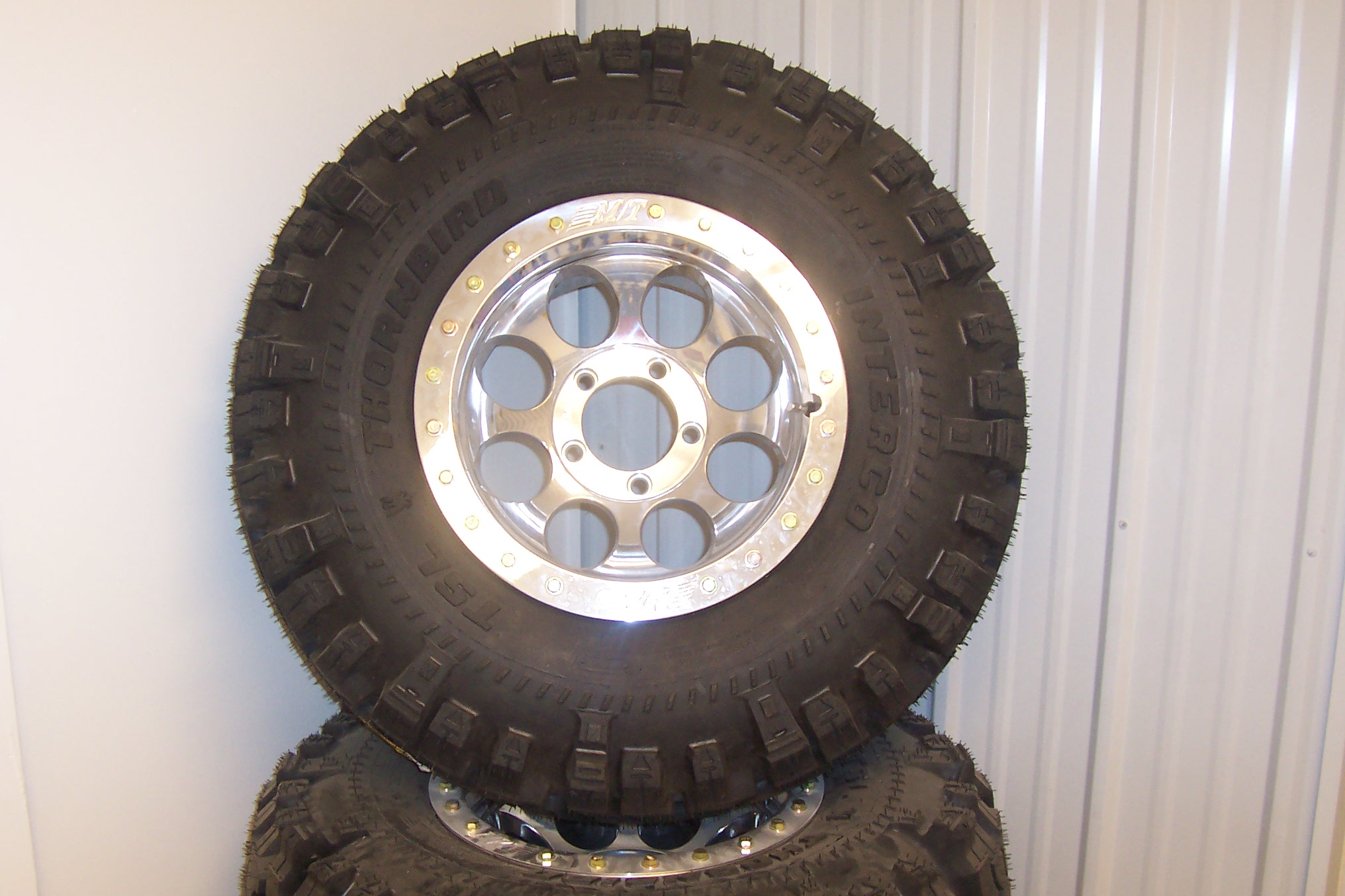 tires 001.jpg