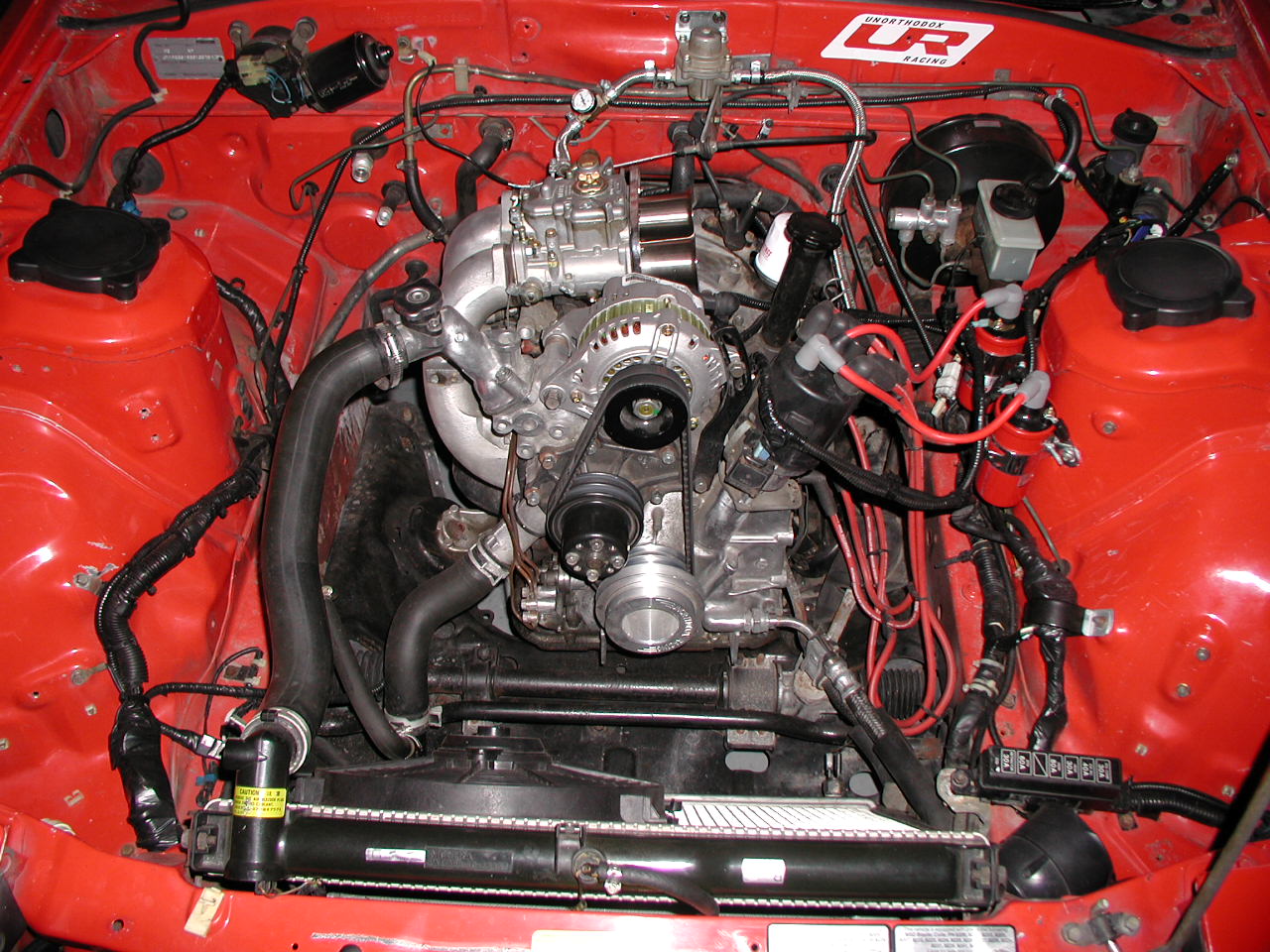 clean engine bay.JPG