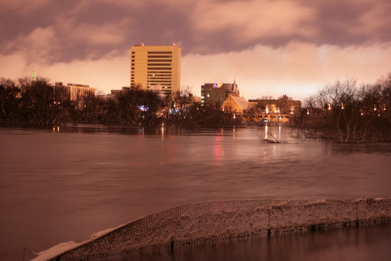 Radison at night.JPG